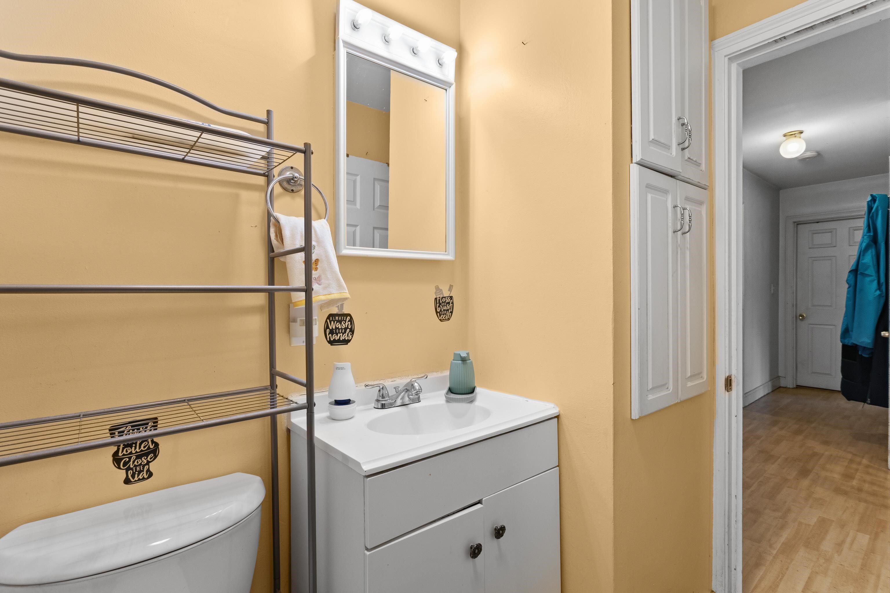 222 Biron Street Manchester, NH 03102 - Photo 17 of 51