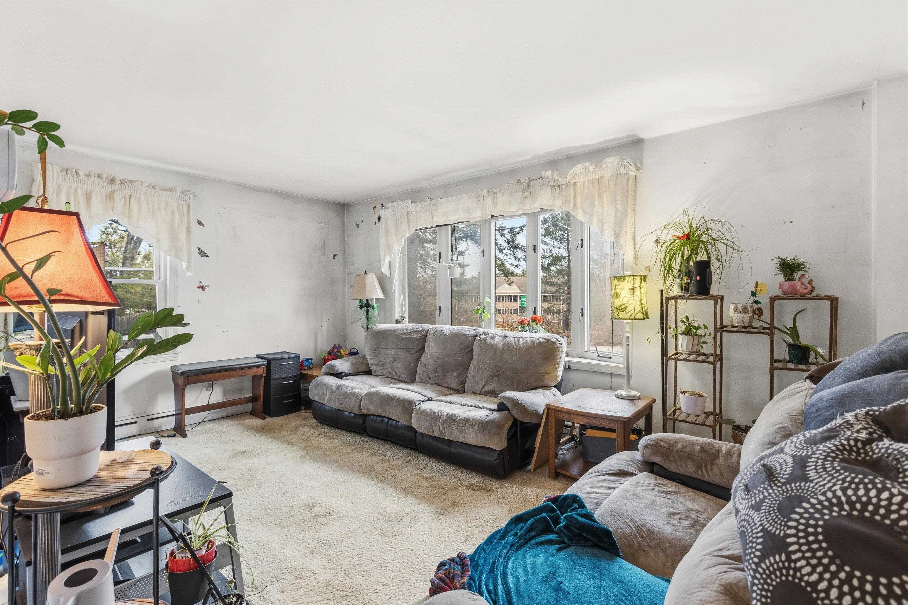 222 Biron Street Manchester, NH 03102 - Photo 19 of 51