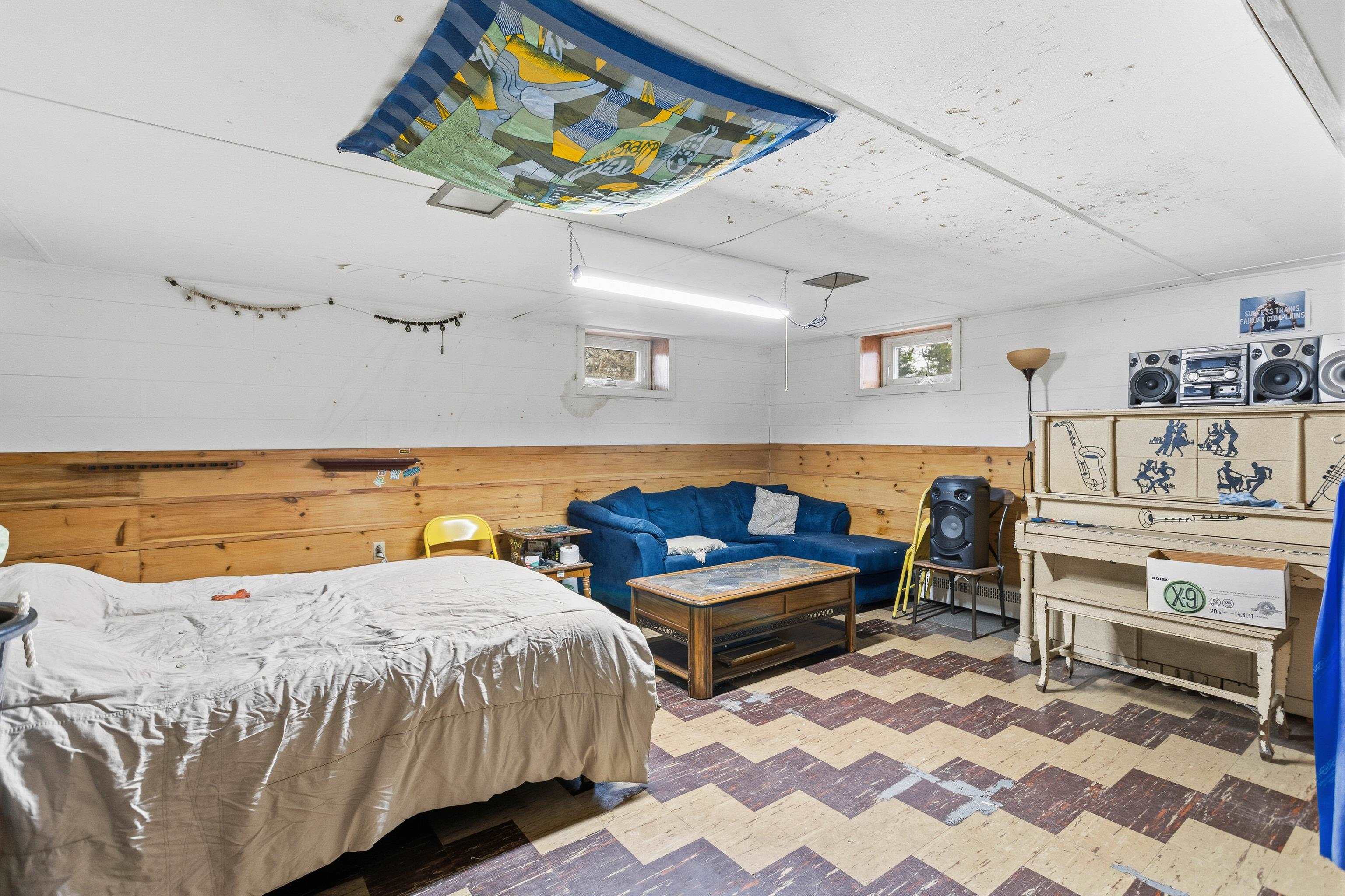 222 Biron Street Manchester, NH 03102 - Photo 35 of 51