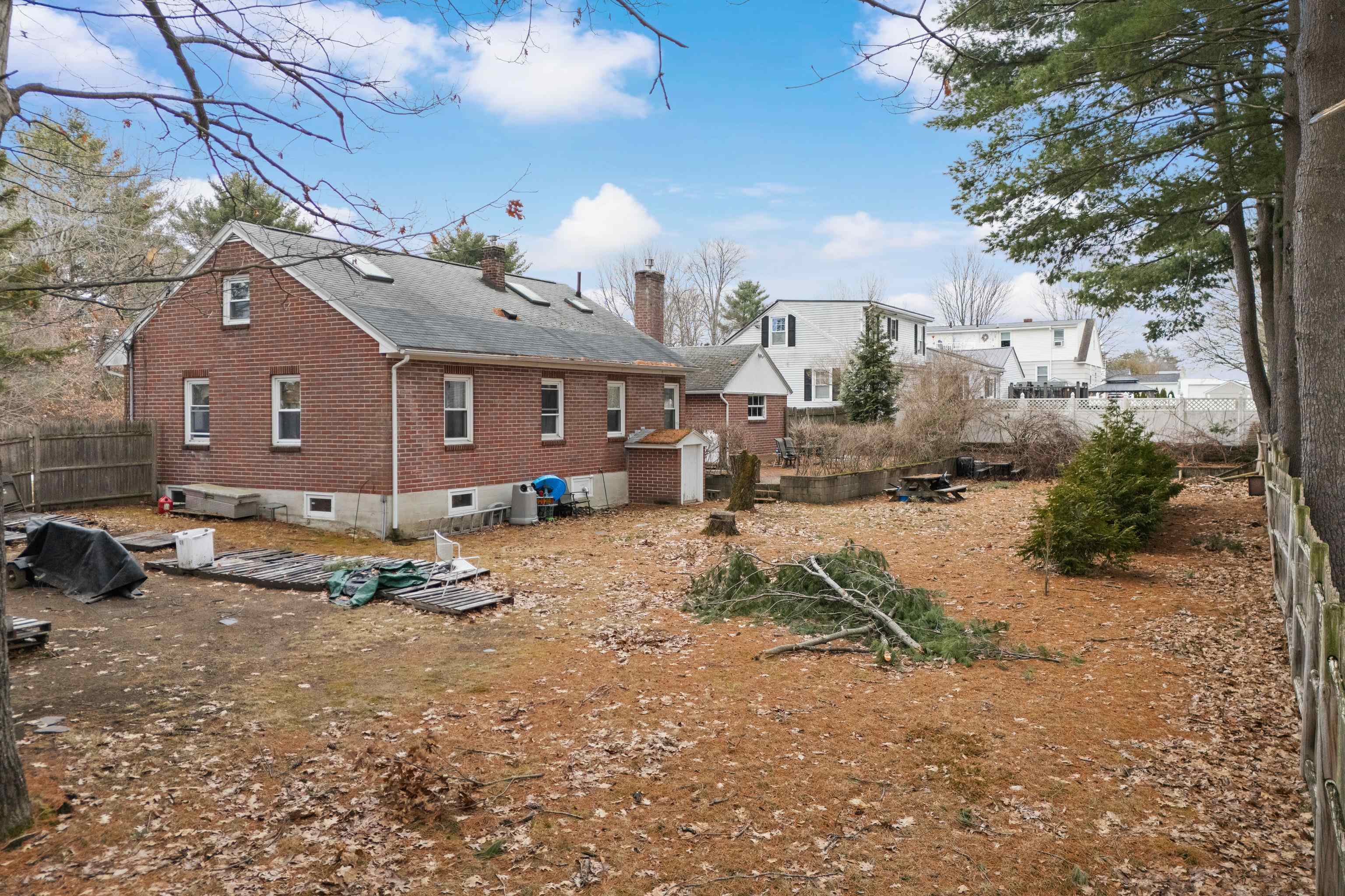 222 Biron Street Manchester, NH 03102 - Photo 46 of 51