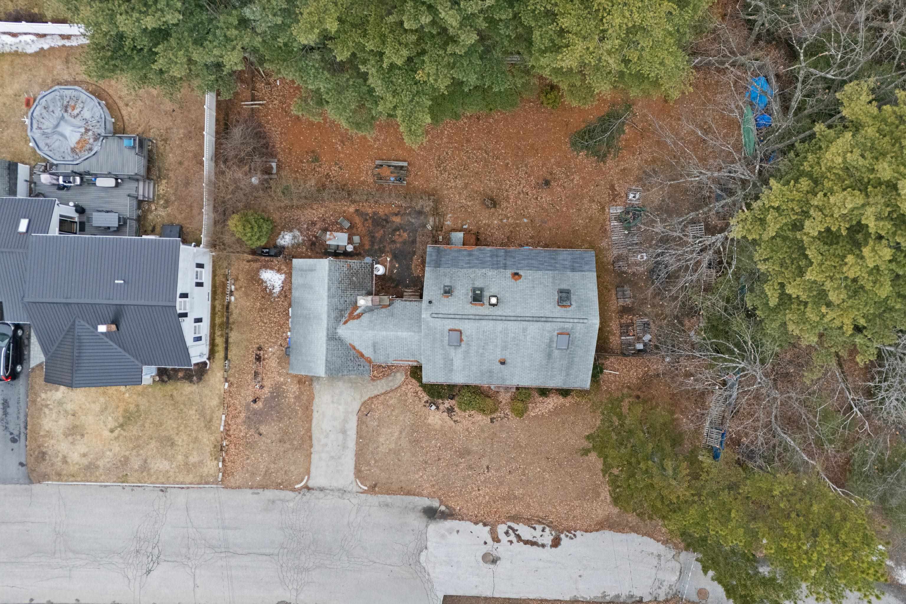 222 Biron Street Manchester, NH 03102 - Photo 5 of 51