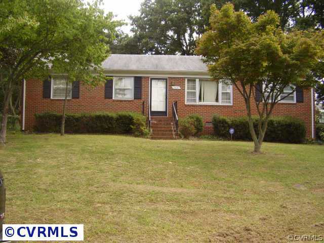 6409 Holborn Road Richmond, VA 23224 - Photo 1 of 8 Exterior Front - Well-Kept Brick Home in a nice ne