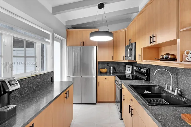 $849,000 | 2430 Key Largo Lane, Fort Lauderdale, FL 33312