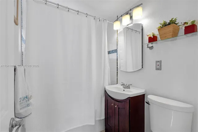 $849,000 | 2430 Key Largo Lane, Fort Lauderdale, FL 33312