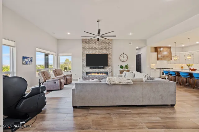 $1,000,000 | 1206 Cloud Cliff Pass, Prescott Valley, AZ 86314