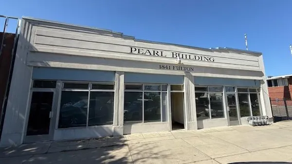 $1,495 | 1841 Fulton Street, Unit 102, Fresno, CA 93721
