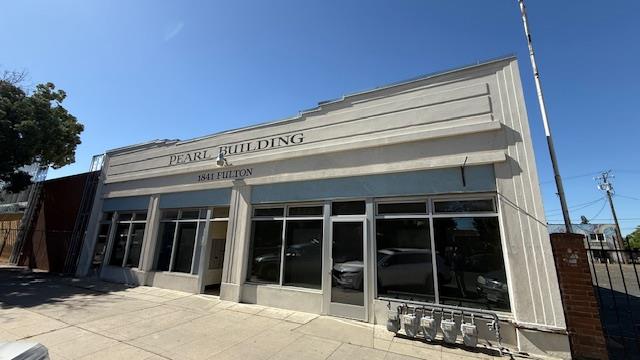 1841 Fulton Street, Unit 102 Fresno, CA 93721 - Photo 12 of 12