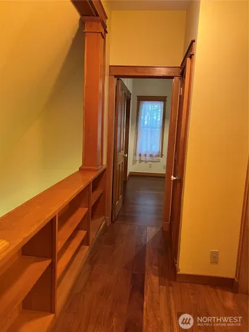 $3,800 | 5261 Rose Avenue Northeast, Bainbridge Island, WA 98110