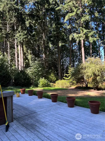 $3,800 | 5261 Rose Avenue Northeast, Bainbridge Island, WA 98110