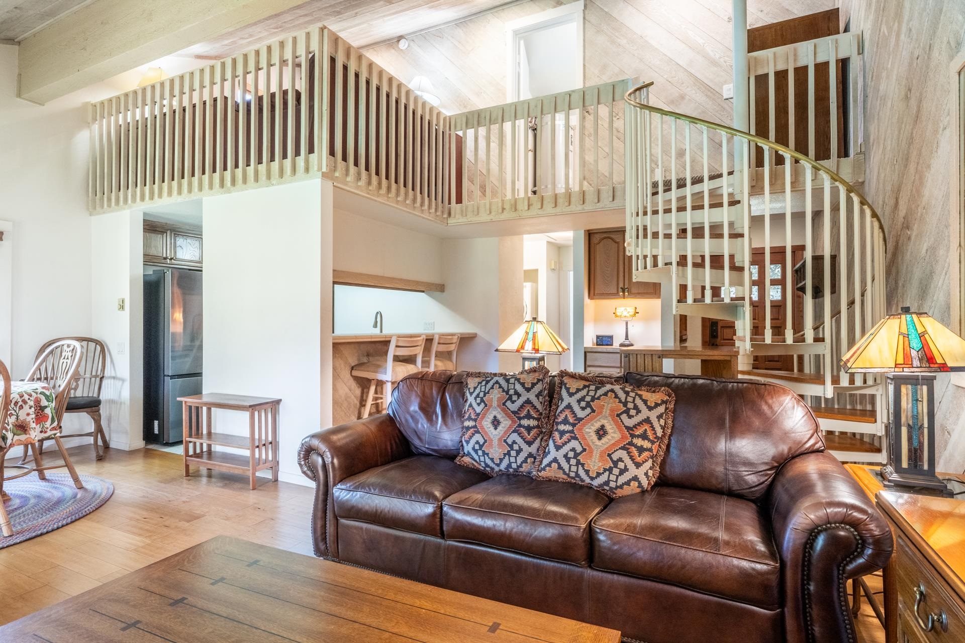 402 Snowcreek Road, Unit 402 Mammoth Lakes, CA 93546 - Photo 6 of 47 a living room with furniture