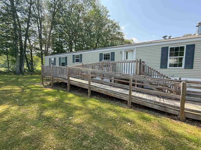 $72,999 | 185 Riverbend Way, Woodstock, VT 05091