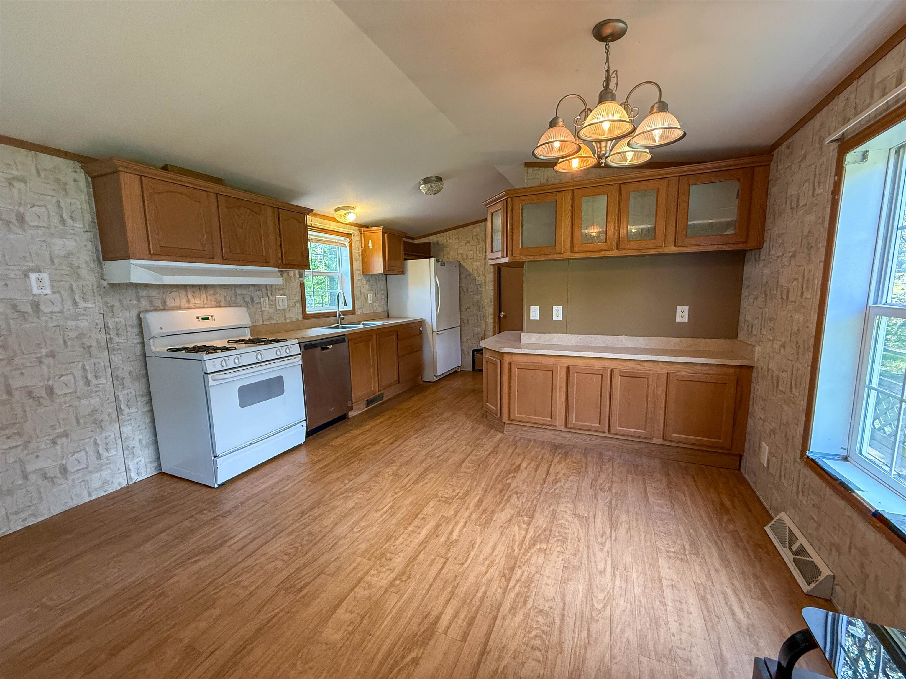 185 Riverbend Way Woodstock, VT 05091 - Photo 3 of 32