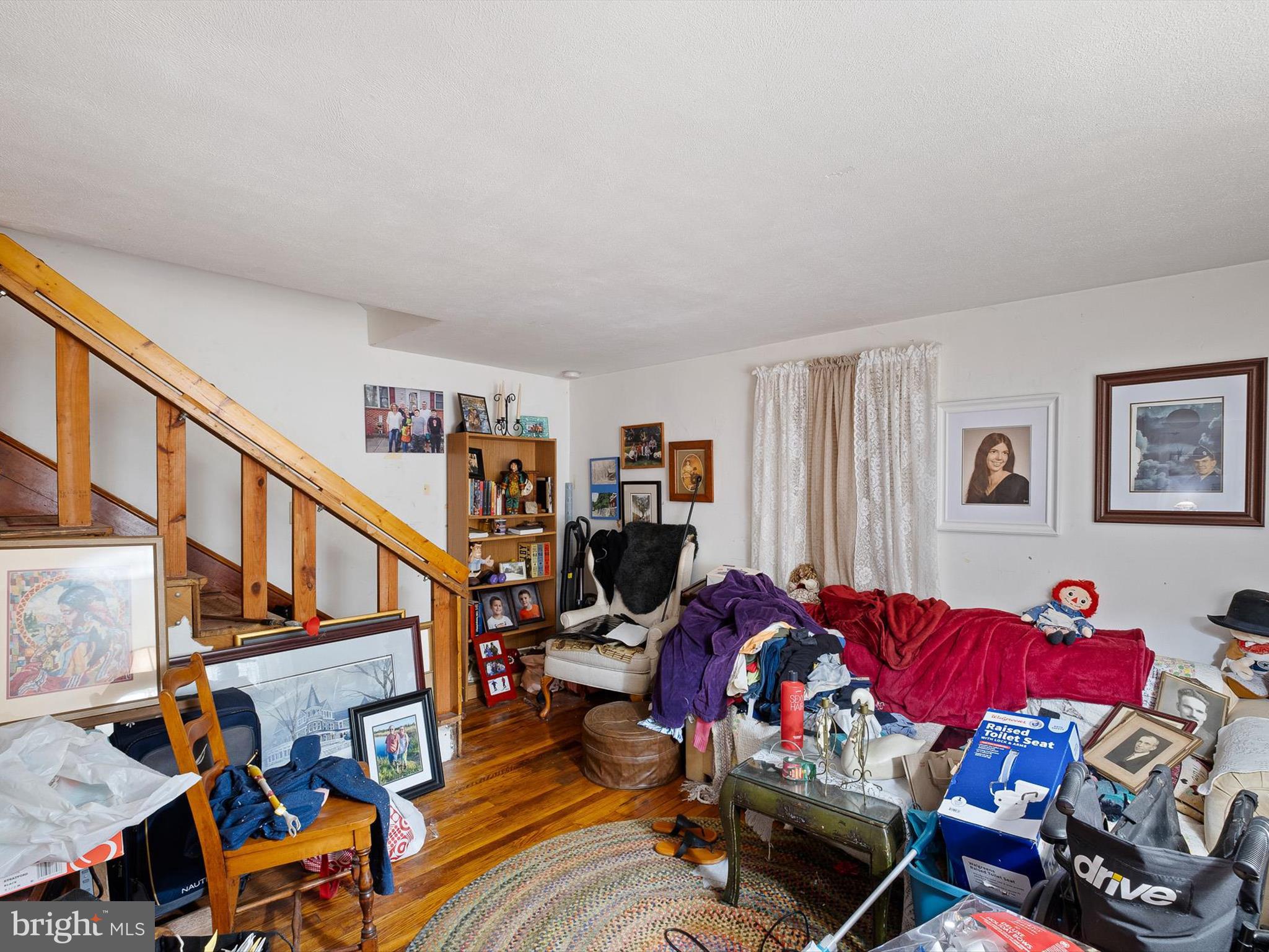 2913 Creek Road Hockessin, DE 19707 - Photo 37 of 39 a living room with lots of furniture