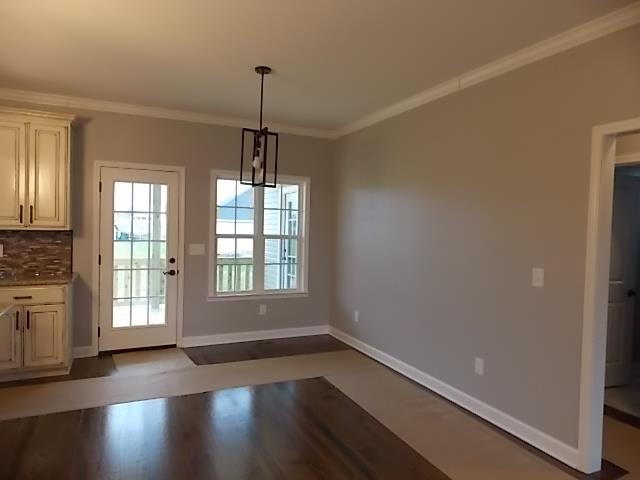 904 Jump Off Road Bon Aqua, TN 37025 - Photo 3 of 6
