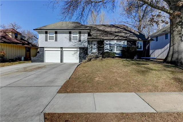 $349,900 | 11104 East 83rd Terrace, Raytown, MO 64138