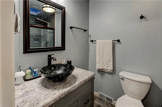 $339,900 | 11104 East 83rd Terrace, Raytown, MO 64138