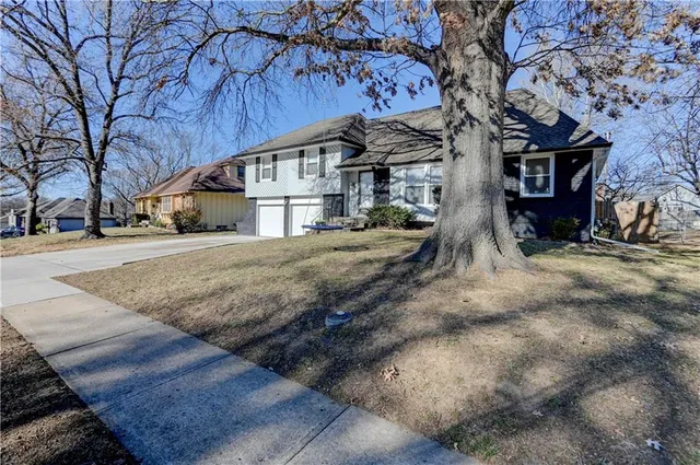 $339,900 | 11104 East 83rd Terrace, Raytown, MO 64138