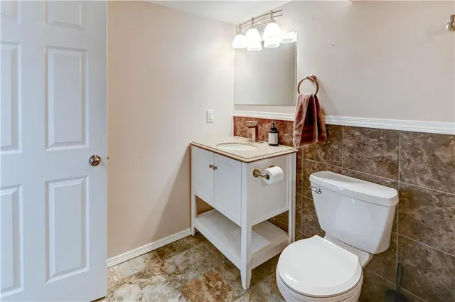 $339,900 | 11104 East 83rd Terrace, Raytown, MO 64138