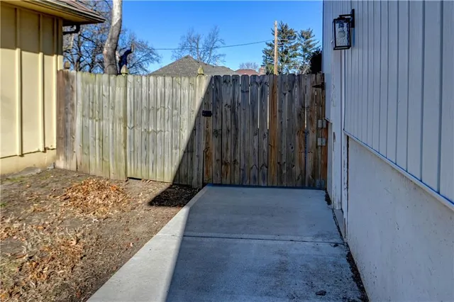 $339,900 | 11104 East 83rd Terrace, Raytown, MO 64138