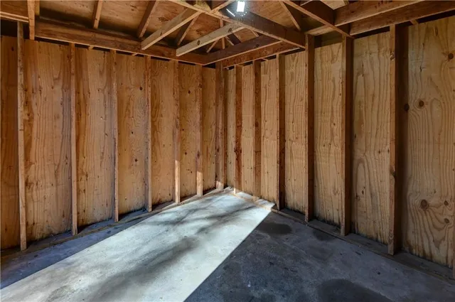 $339,900 | 11104 East 83rd Terrace, Raytown, MO 64138