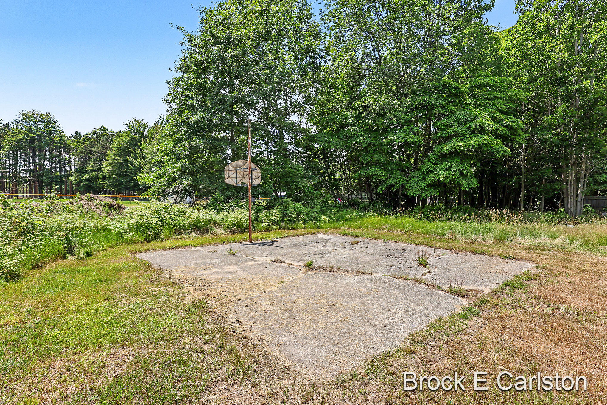 643 East Sternberg Road Norton Shores, MI 49441 - Photo 33 of 36 QJ1A0039