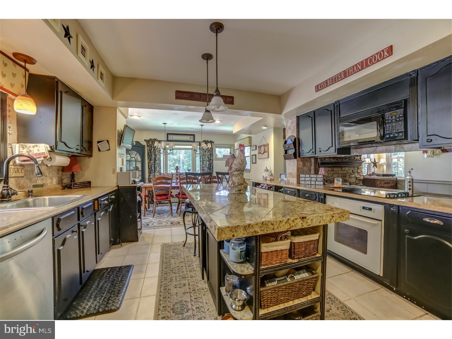 611 Golf Club Road Newtown Square, PA 19073 - Photo 7 of 25