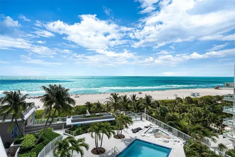 $1,450,000 | 3801 Collins Avenue, Unit 703, Miami Beach, FL 33140