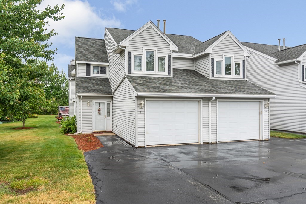 130 Arlington Street, Unit 7, Dracut, MA 01826 Compass
