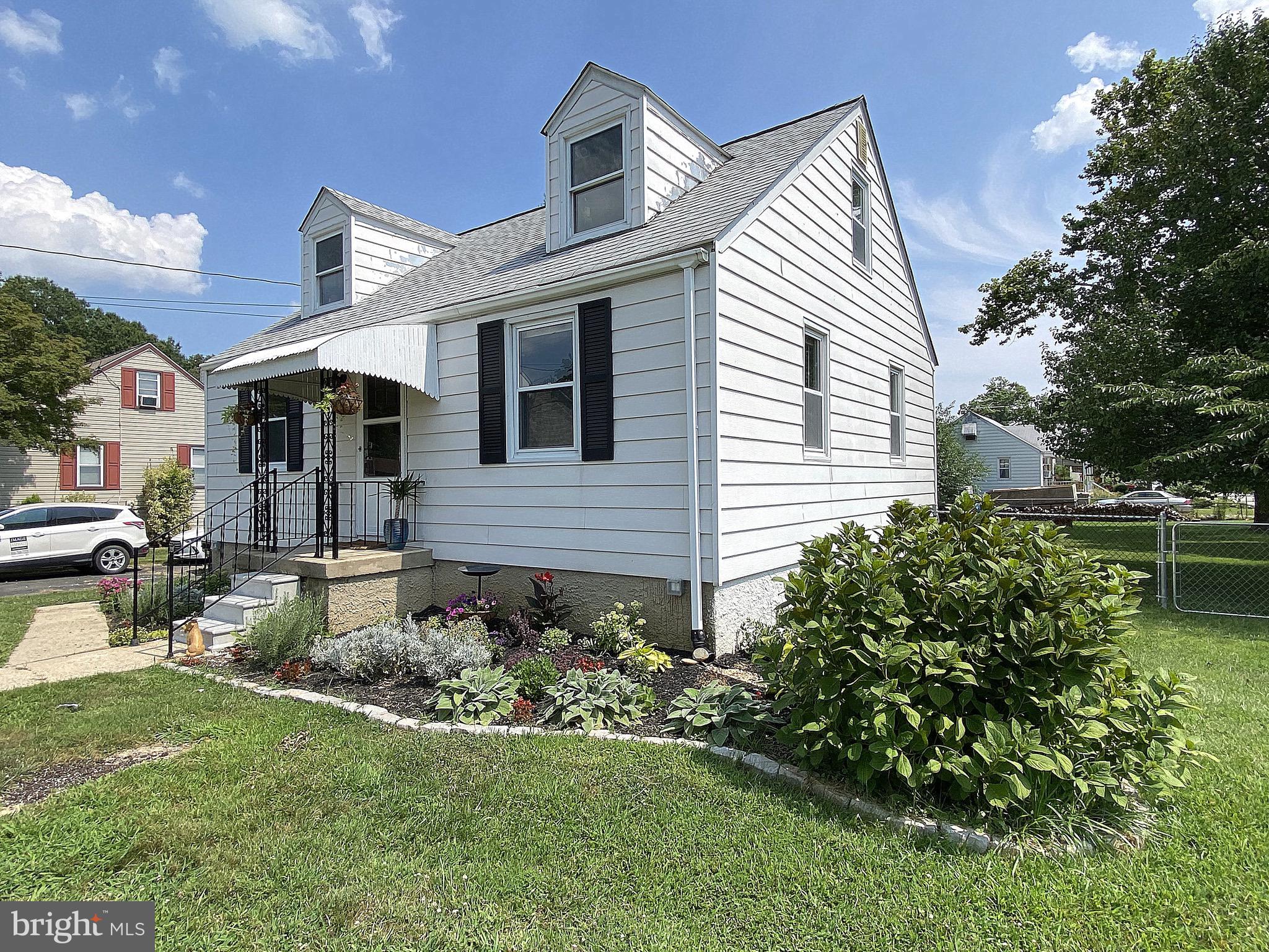 2201 Middleborough Road Essex, MD 21221 - Photo 5 of 77 Gallery Image 5