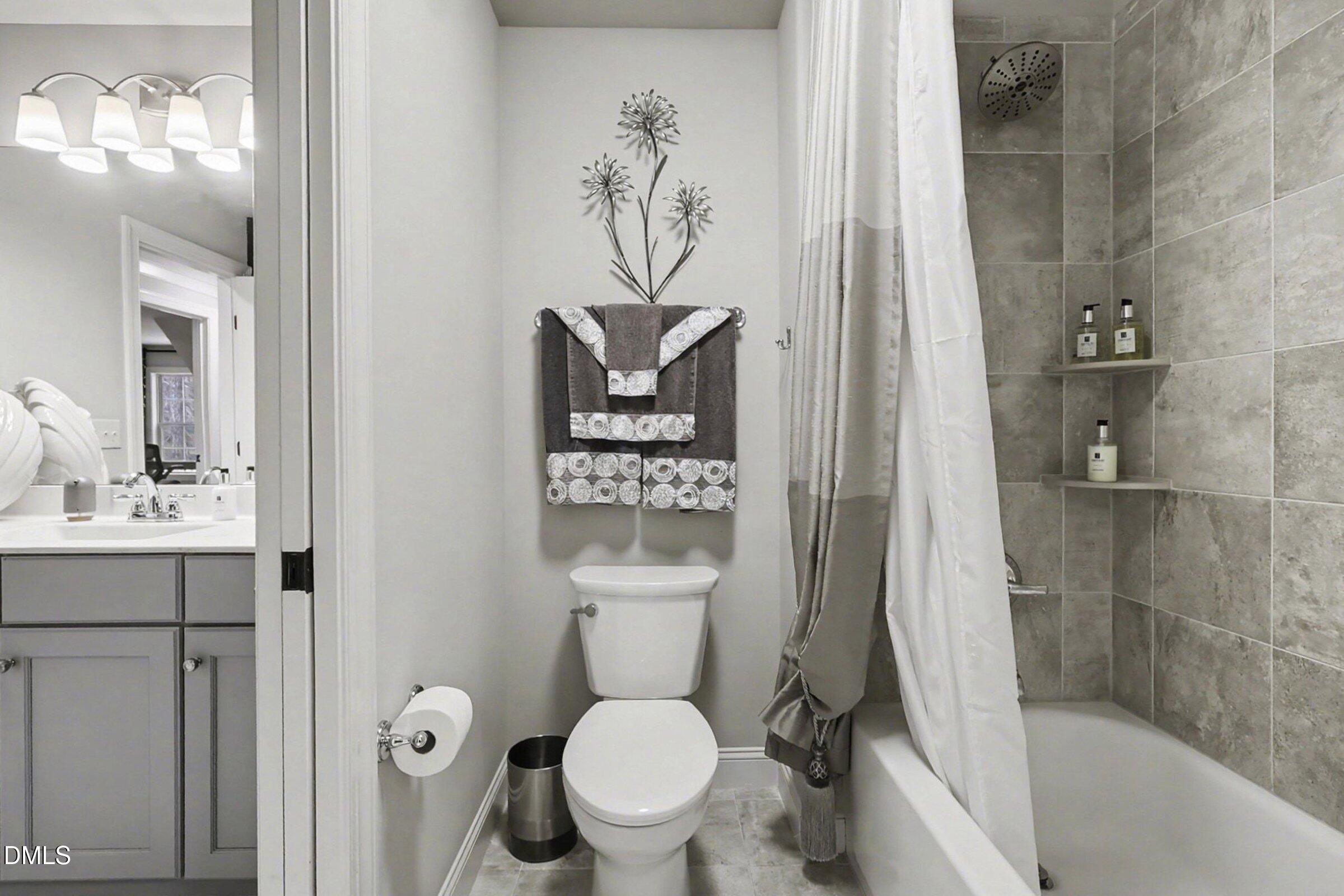 3587 Garner Terrace Way Wake Forest, NC 27587 - Photo 63 of 80 064_file_8083