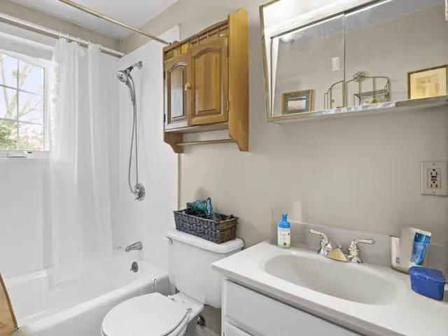 $395,000 | 106 Lundberg Street, Unit 6, Lowell, MA 01852