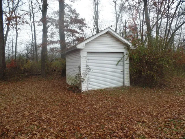 $279,000 | 15312 West 50th Road North, Linton, IN 47441