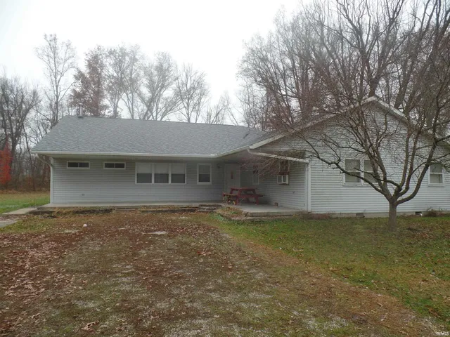 $279,000 | 15312 West 50th Road North, Linton, IN 47441
