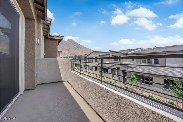 $498,000 | 11398 Crimson Ledge Avenue, Las Vegas, NV 89138