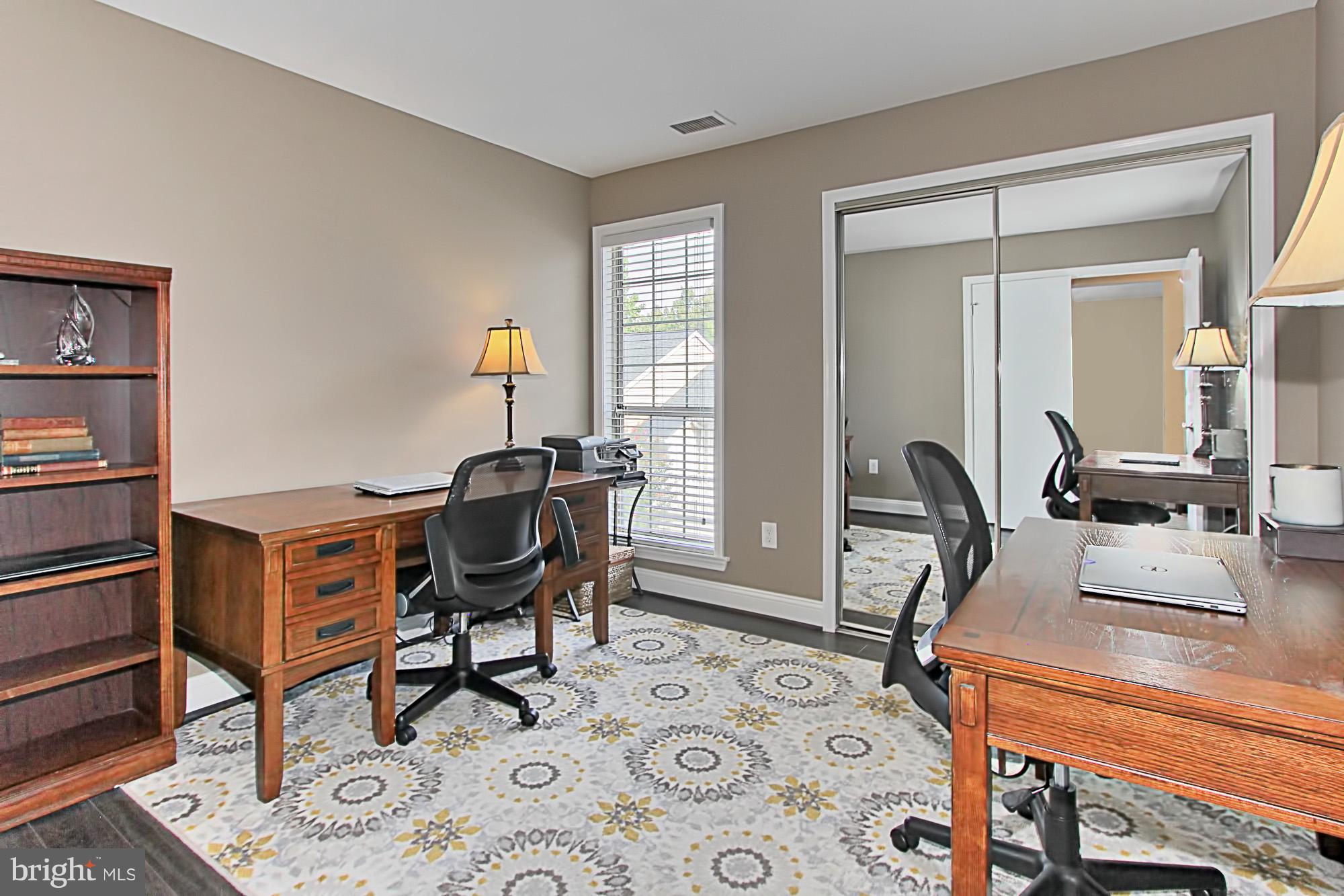4525 28th Road South, Unit F Arlington, VA 22206 - Photo 19 of 24 Bedroom