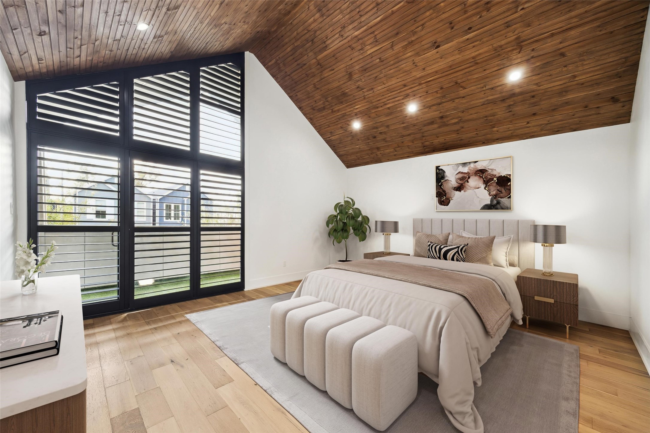 823 Aurora Street Houston, TX 77009 - Photo 8 of 23 Virtually staged primary suite