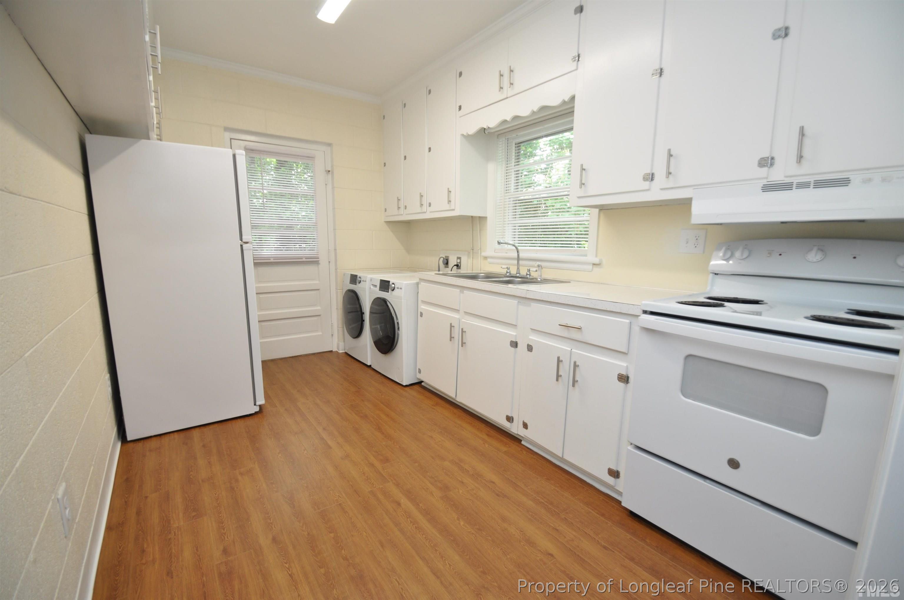 1426 Trinity Circle, Unit 11 Raleigh, NC 27607 - Photo 5 of 20 Photo #5