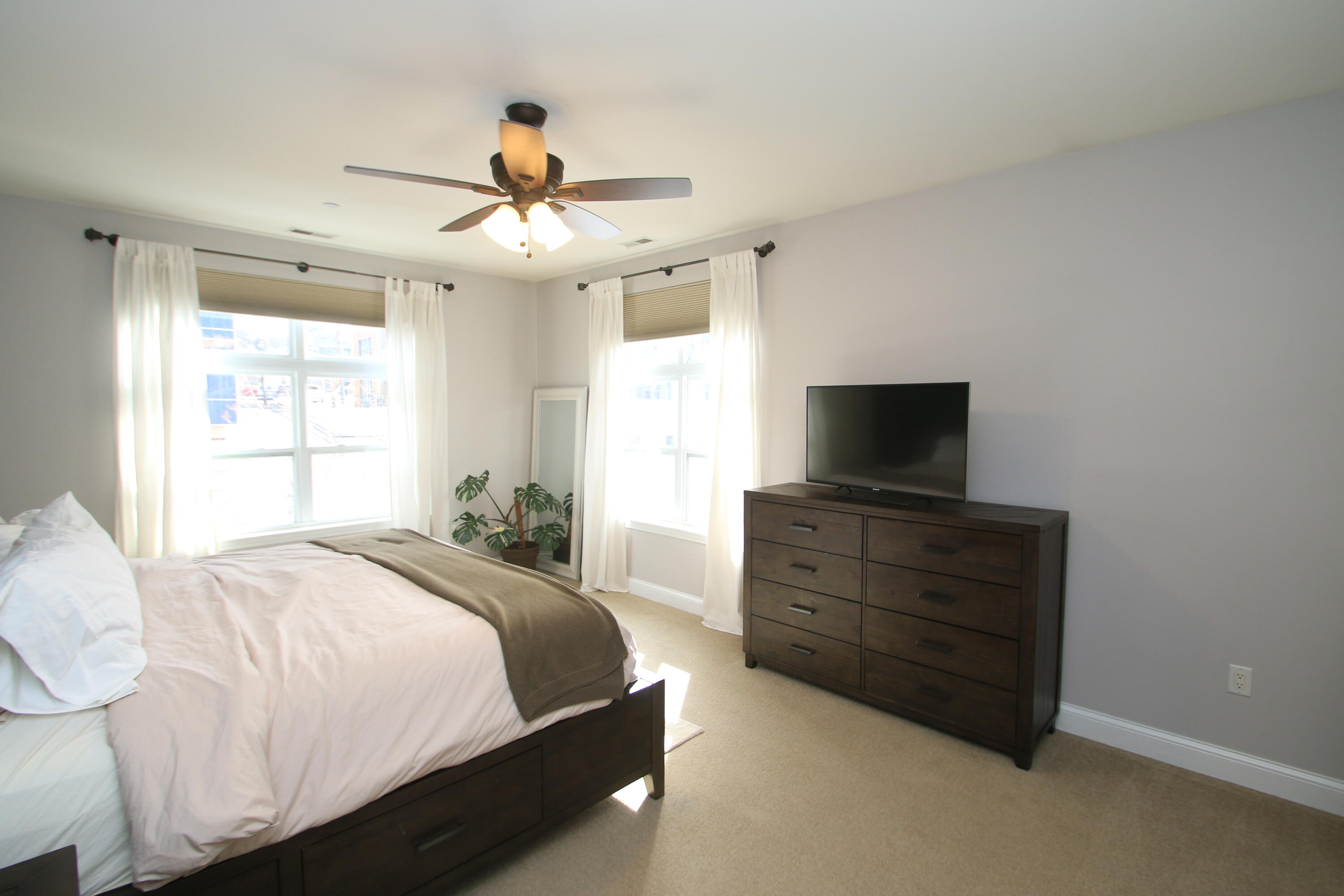 1915 North Water Street, Unit 300 Milwaukee, WI 53202 - Photo 12 of 28 Master Bedroom