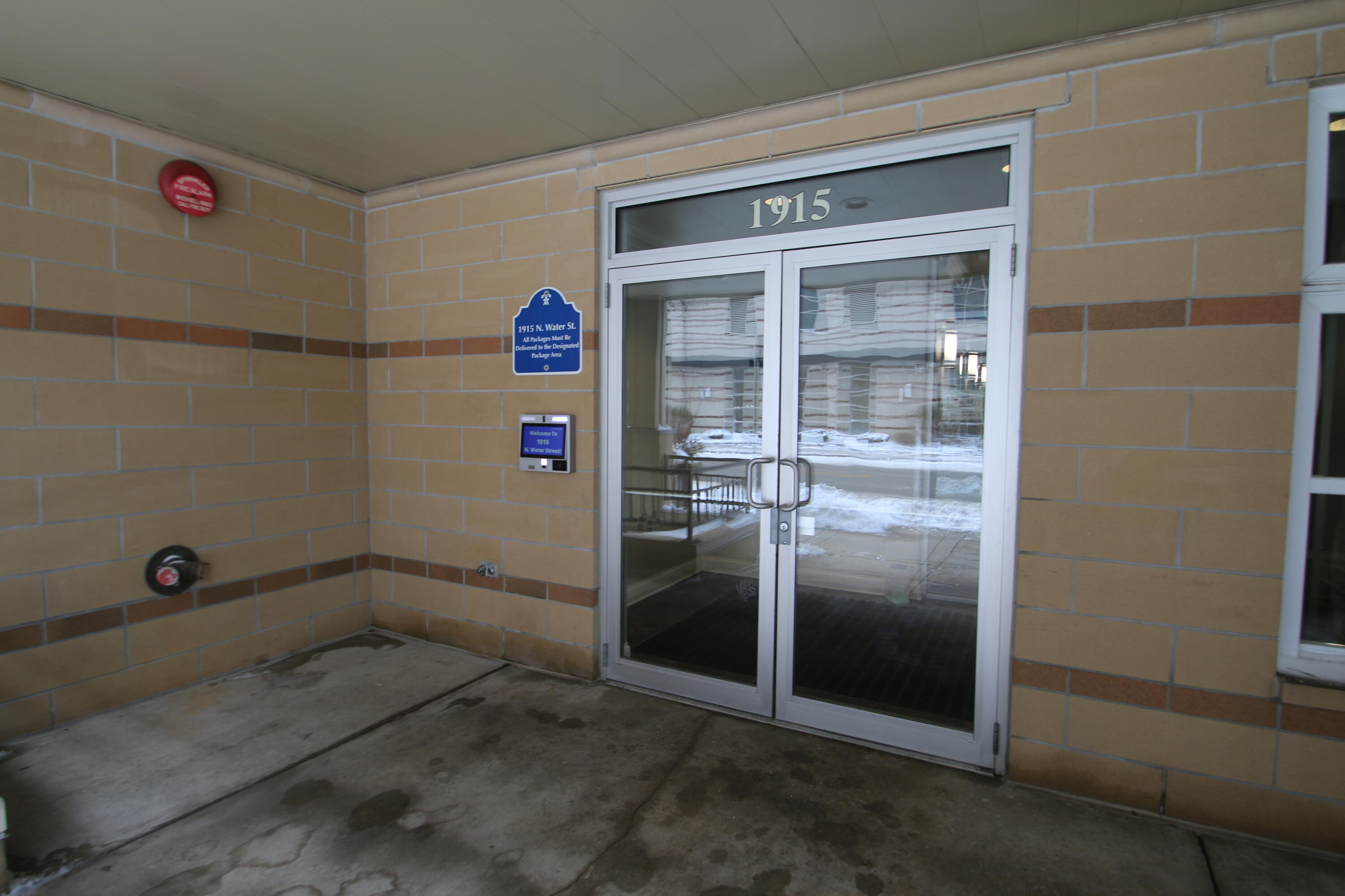 1915 North Water Street, Unit 300 Milwaukee, WI 53202 - Photo 23 of 28 Locked Entryway