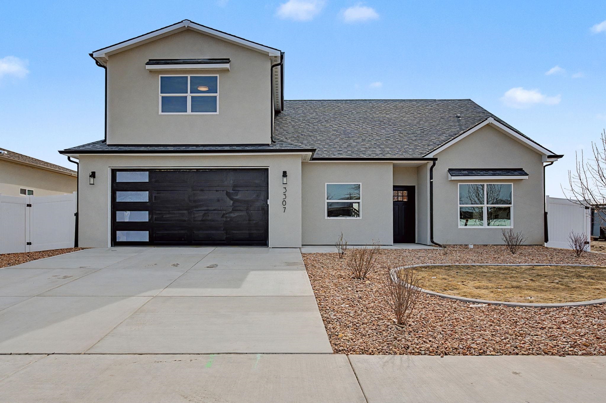 3307 Swan View Clifton, CO 81520 - Photo 1 of 36