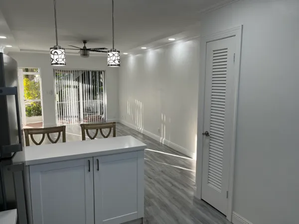 $2,550 | 2748 Northeast 28th Avenue, Unit 2, Lighthouse Point, FL 33064