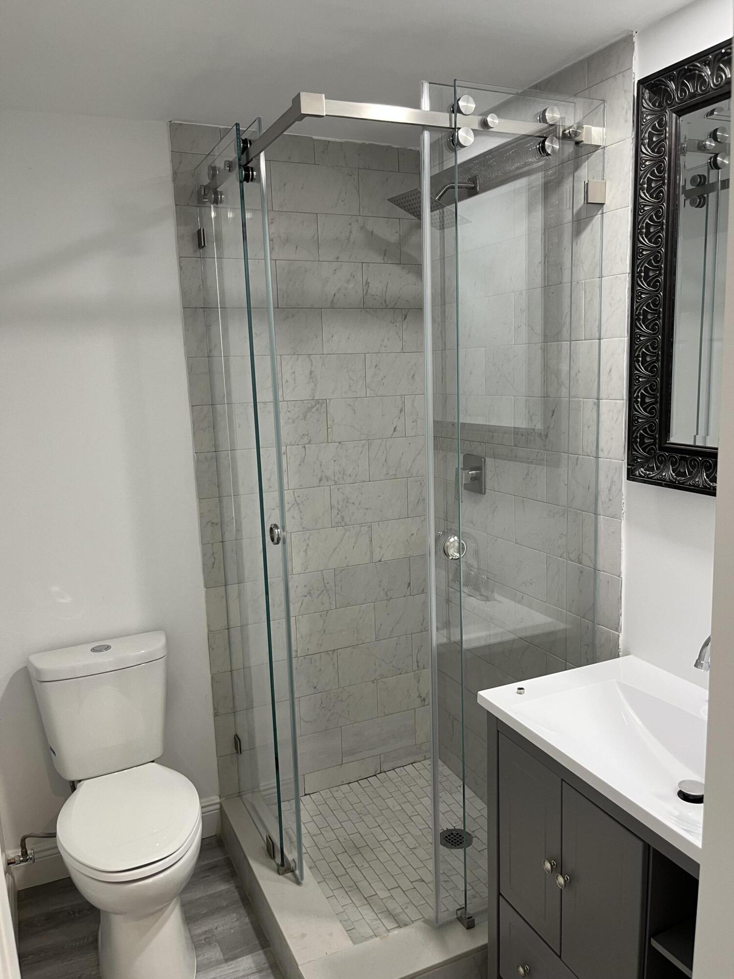 2748 Northeast 28th Avenue, Unit 2 Lighthouse Point, FL 33064 - Photo 16 of 38 IMG_9494