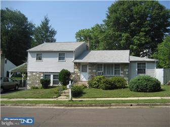 372 Ainslie Road Huntingdon Valley, PA 19006 - Photo 1 of 12 Exterior Front