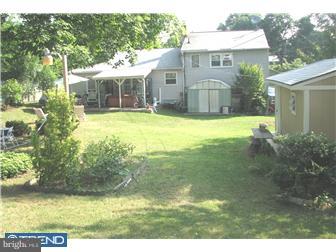 372 Ainslie Road Huntingdon Valley, PA 19006 - Photo 11 of 12 Exterior Back