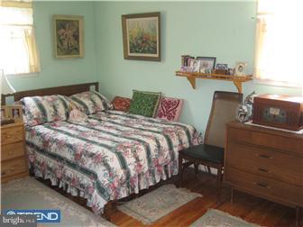 372 Ainslie Road Huntingdon Valley, PA 19006 - Photo 10 of 12 Bedroom 2