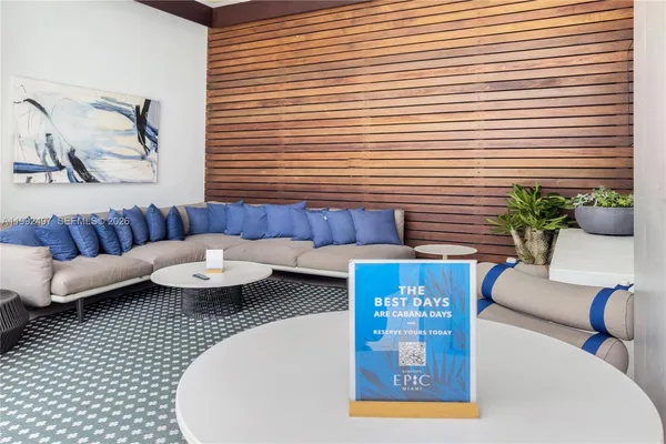 $8,000 | 200 Biscayne Blvd Way, Unit 5009, Miami, FL 33131