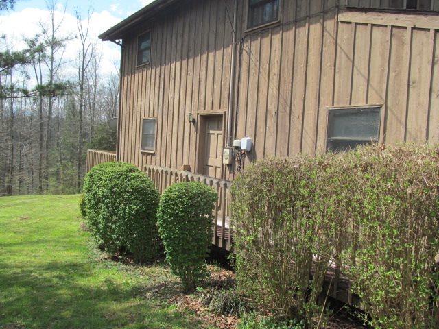 1417 Golf Course Road Newport, TN 37821 - Photo 3 of 19 582776-2