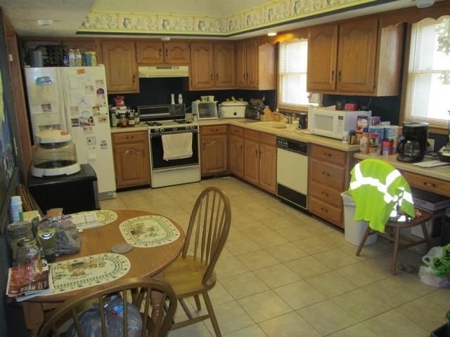 1417 Golf Course Road Newport, TN 37821 - Photo 4 of 19 582776-3