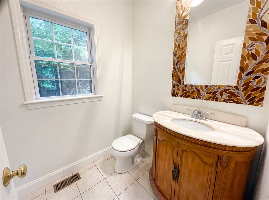 14 Smith Road Sutton, MA 01590 - Photo 23 of 30