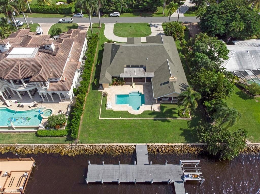 2330 Kingfish Road Naples, FL 34102 - Photo 10 of 11 Gallery Image 10